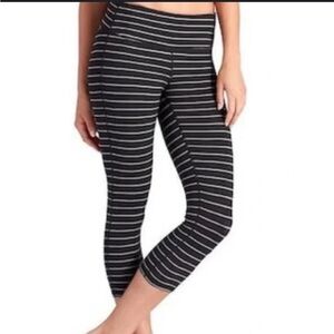 ATHLETA Striped Cropped Leggings